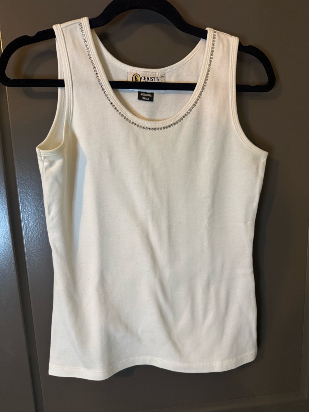 Christine Alexander Cream Tank with Rhinestone Scoop Neck - size small Excellent